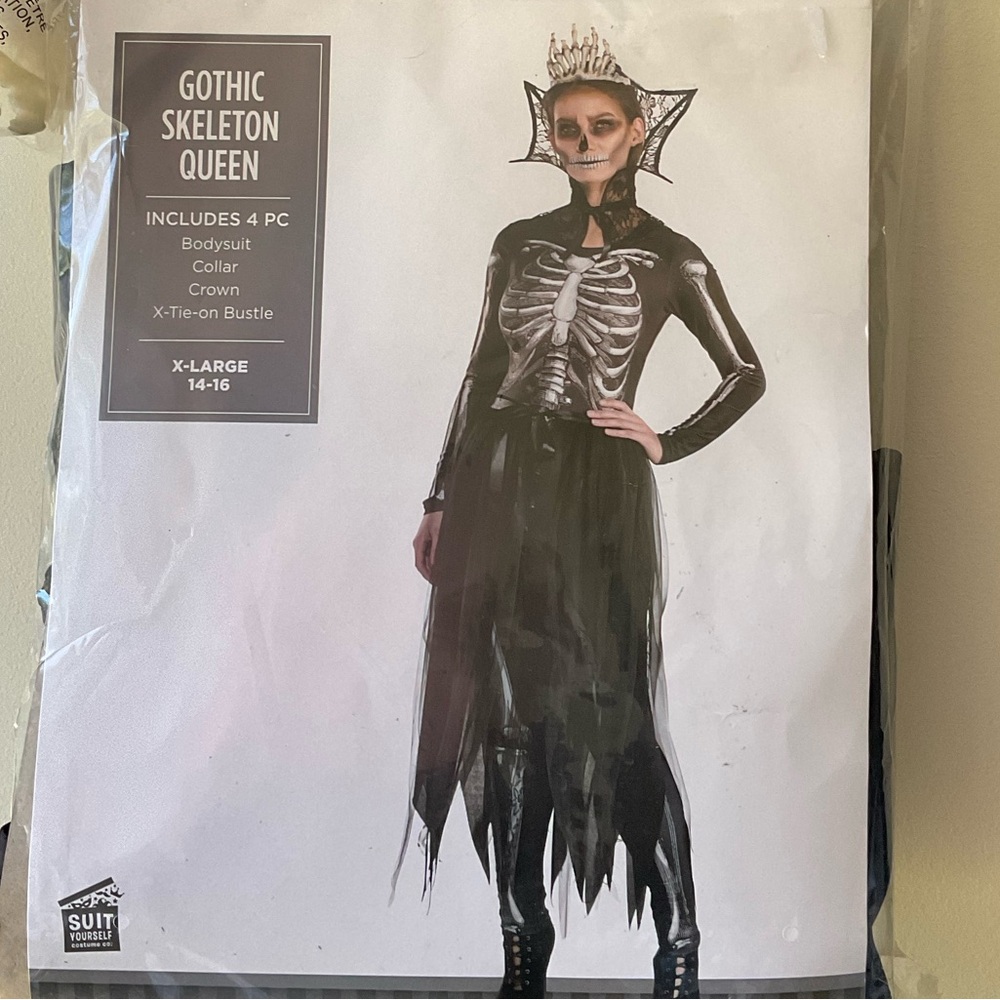 Gothic Skeleton Queen Costume